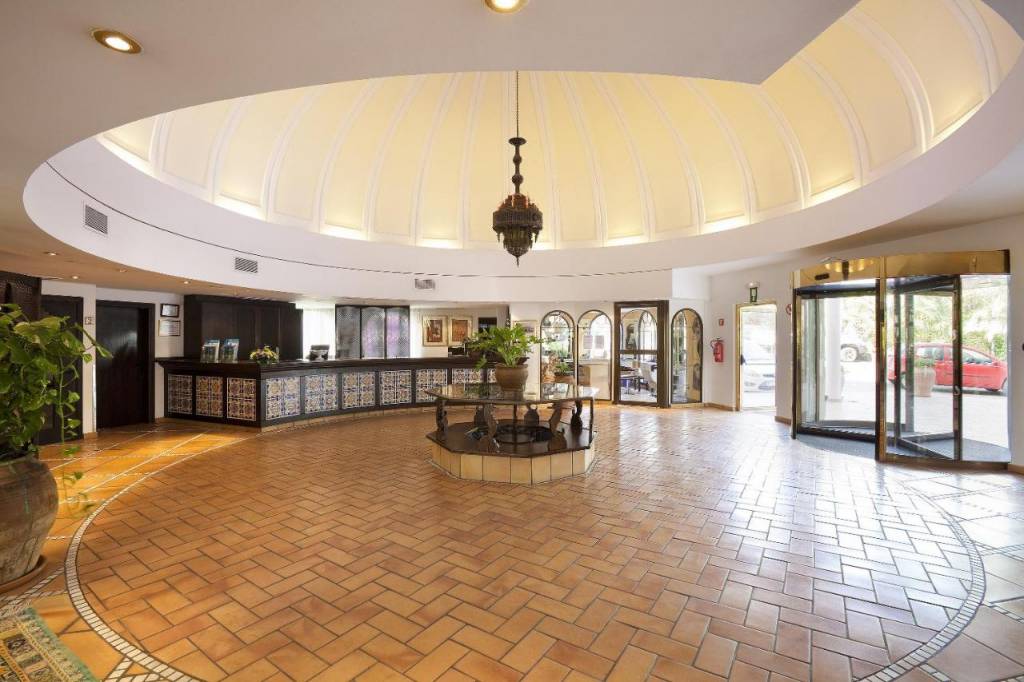 SEASIDE SANDY BEACH 4★-_