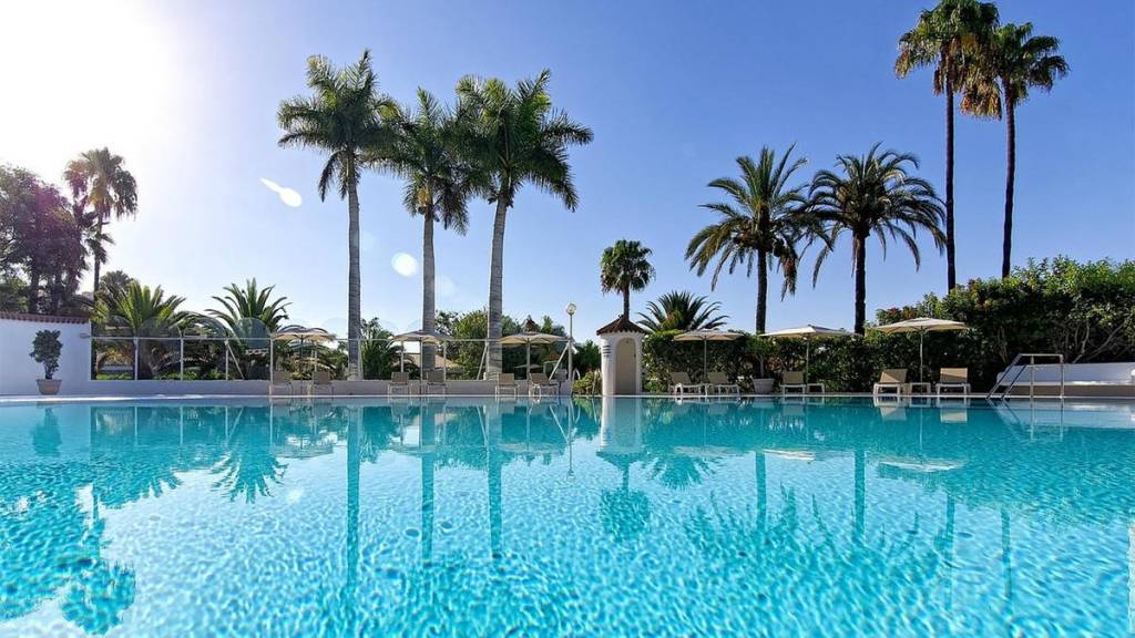 BUNGALOW HOTEL PARQUE DEL PARAISO I (TIKAI PIEAUGUŠAJIEM ) 3★