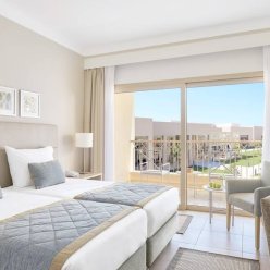 JAZ MARAYA RESORT 5★