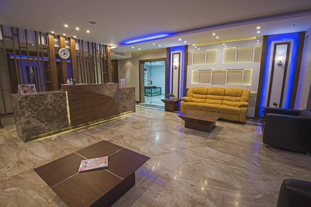 ROYAL TULIP BEACH RESORT 5★