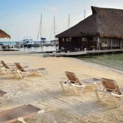 IMPERIAL LAS PERLAS 3★