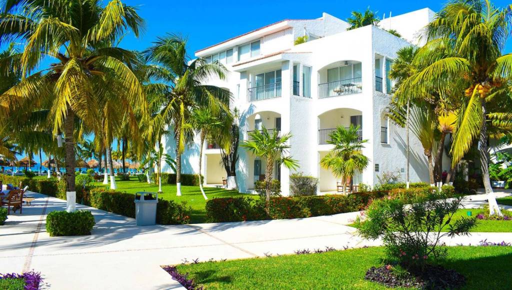 BEACHSCAPE KIN HA VILLAS & SUITES 4★