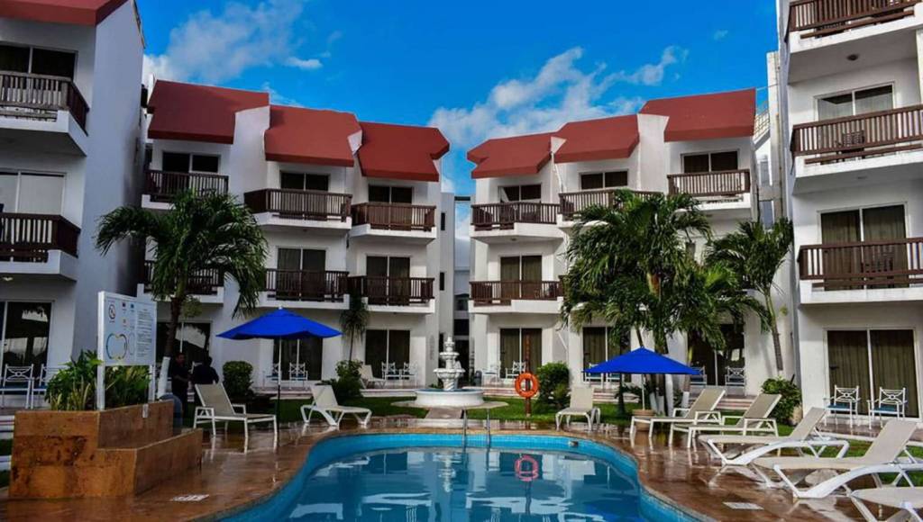 IMPERIAL LAS PERLAS 3★