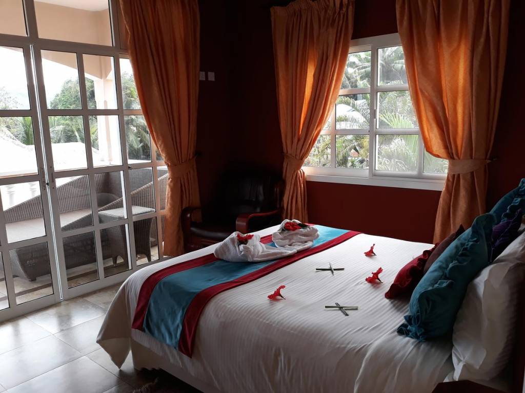 AU FOND DE MER VIEW 2★