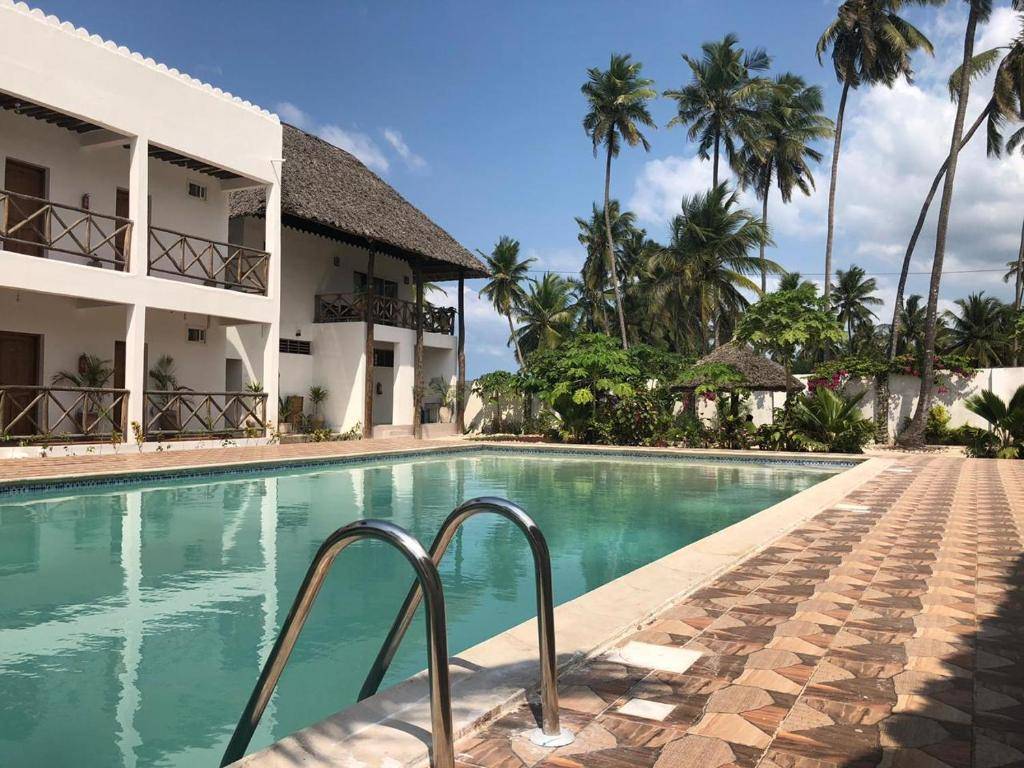 ISLA BONITA ZANZIBAR BEACH RESORT 3★