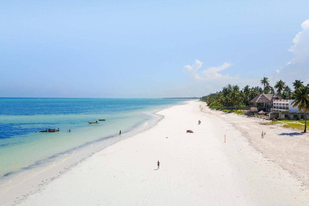 ISLA BONITA ZANZIBAR BEACH RESORT 3★