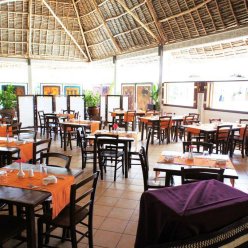 UROA BAY BEACH RESORT 5★