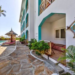 AHG SUN BAY MLILILE BEACH HOTEL 4★