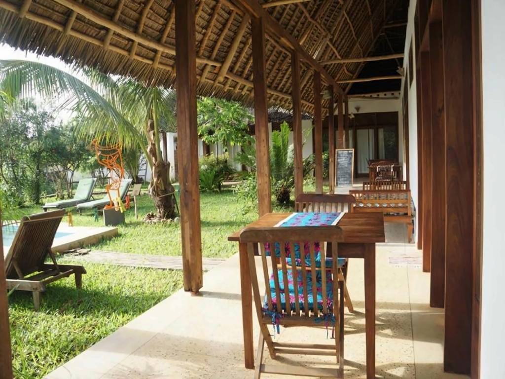 ART HOTEL ZANZIBAR 3★-_