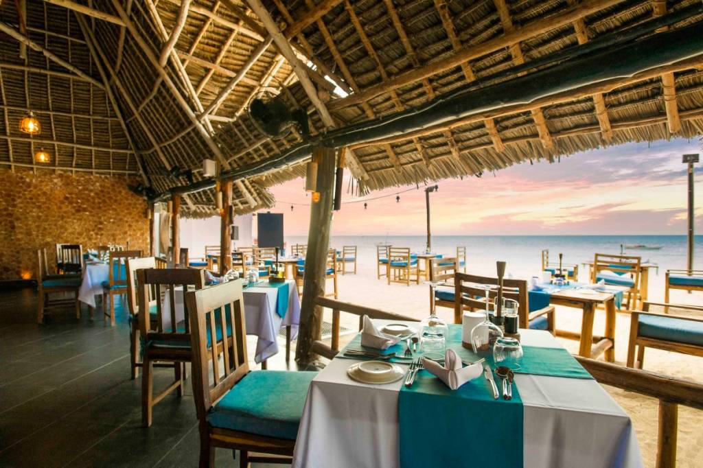 NUNGWI BEACH RESORT BY TURACO (EX.DOUBLETREE RESORT BY HILTON) 4★