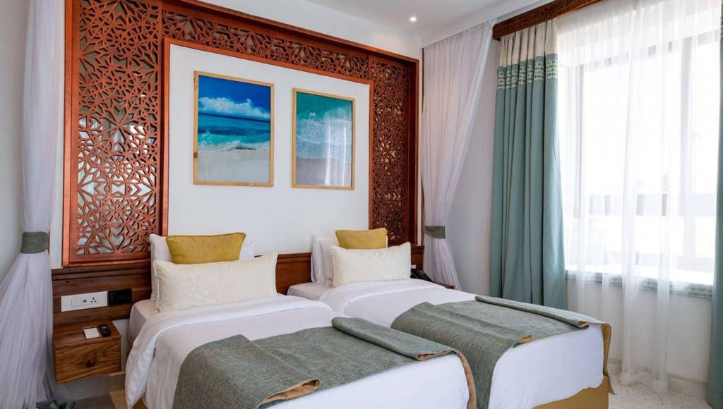 LUX★ MARIJAN (EX.MARIJANI BEACH RESORT & SPA) 5★