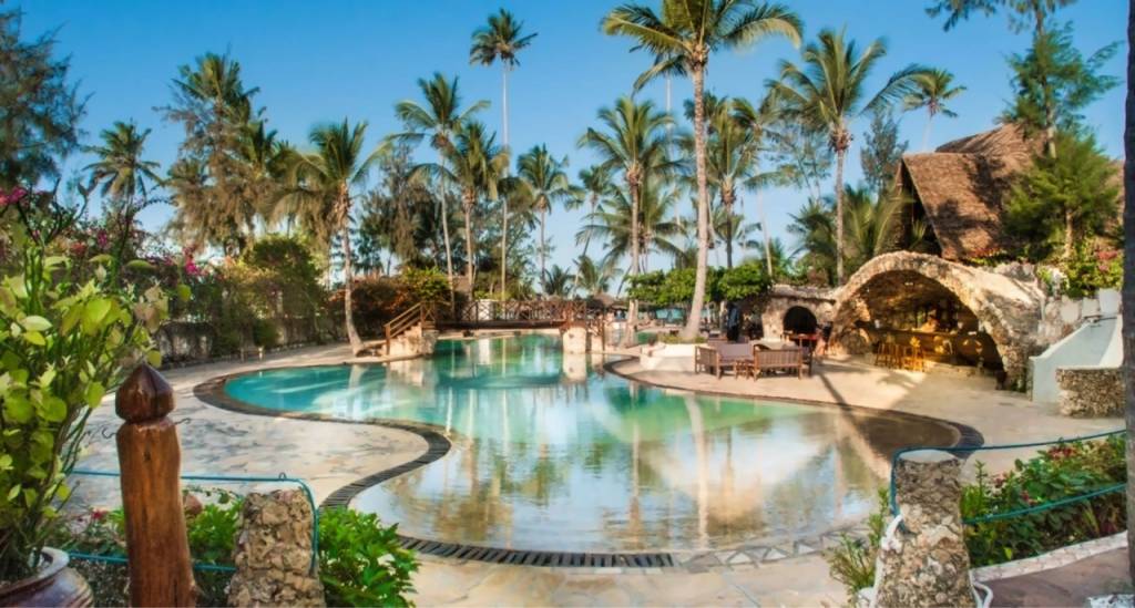 PALUMBOREEF BEACH RESORT 4★