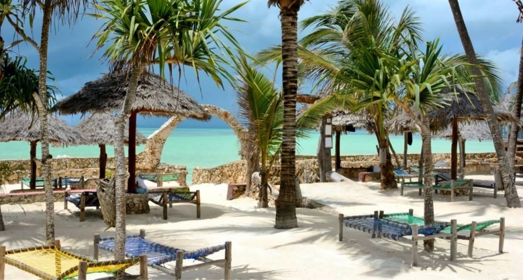 PALUMBOREEF BEACH RESORT 4★