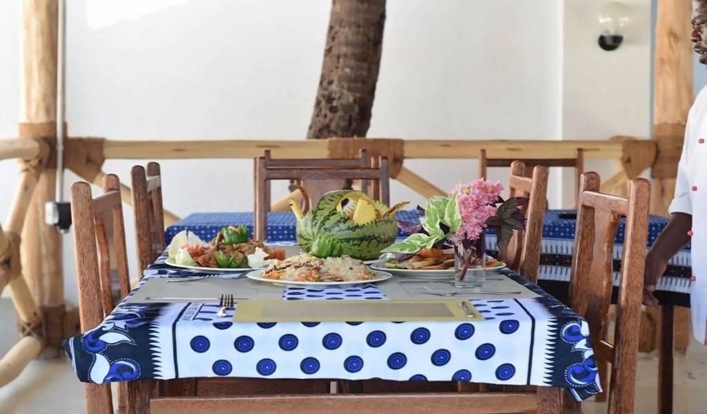 THE GOLDEN BLUE HOTEL 4★