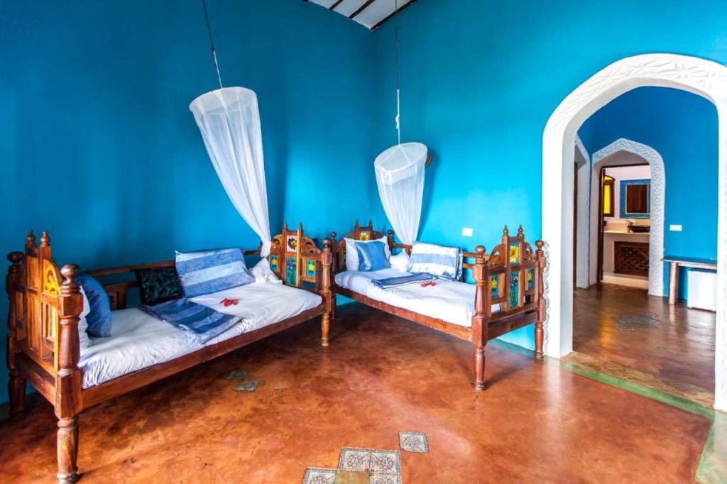 AHG WARIDI BEACH RESORT & SPA 4★