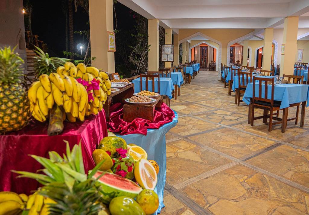 AHG WARIDI BEACH RESORT & SPA 4★