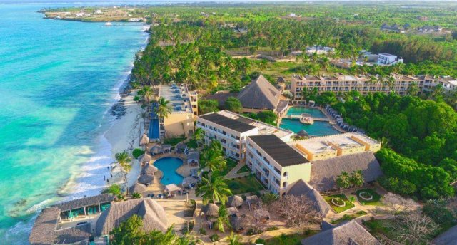 REEF & BEACH RESORT 4★