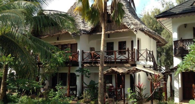 LANGI LANGI BEACH BUNGALOWS 3★