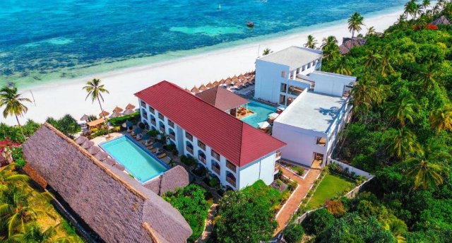 AHG SUN BAY MLILILE BEACH HOTEL 4★
