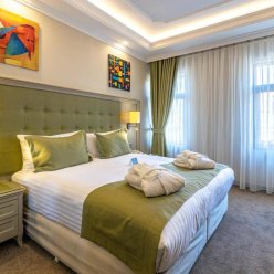 LONDON 1889 HOTEL (EX. DIVAN SUITES BATUMI) 4★