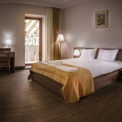 O.GALOGRE SPECIAL CAT. 4★