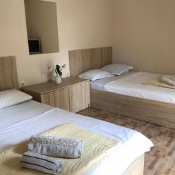 PARADISE KOBULETI 3★