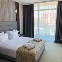 ELEGANCE BATUMI 4★