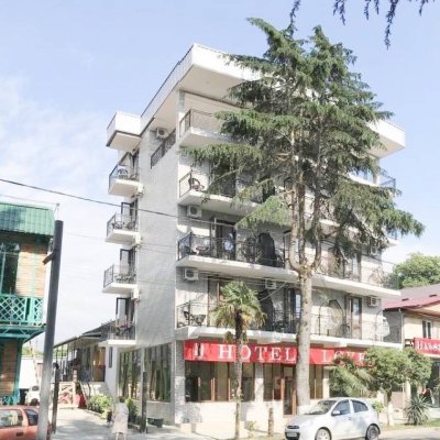 LOVE HOTEL SPECIAL CAT. 3★