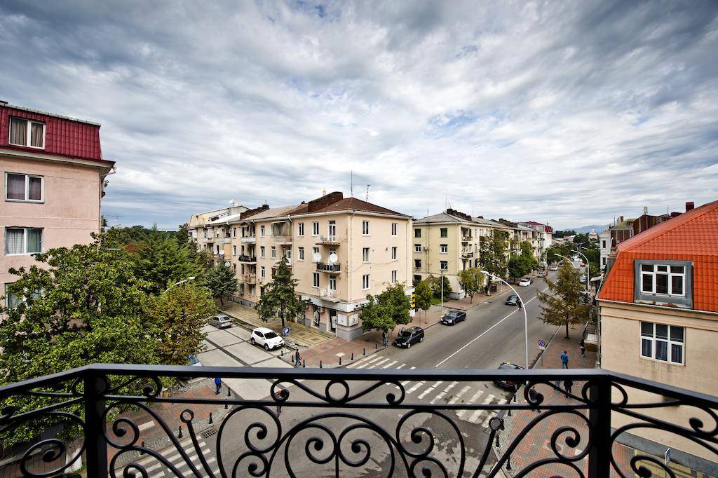 EIFFEL HOTEL BATUMI 3★