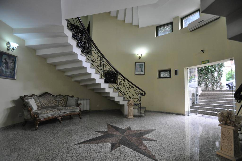 O.GALOGRE SPECIAL CAT. 4★