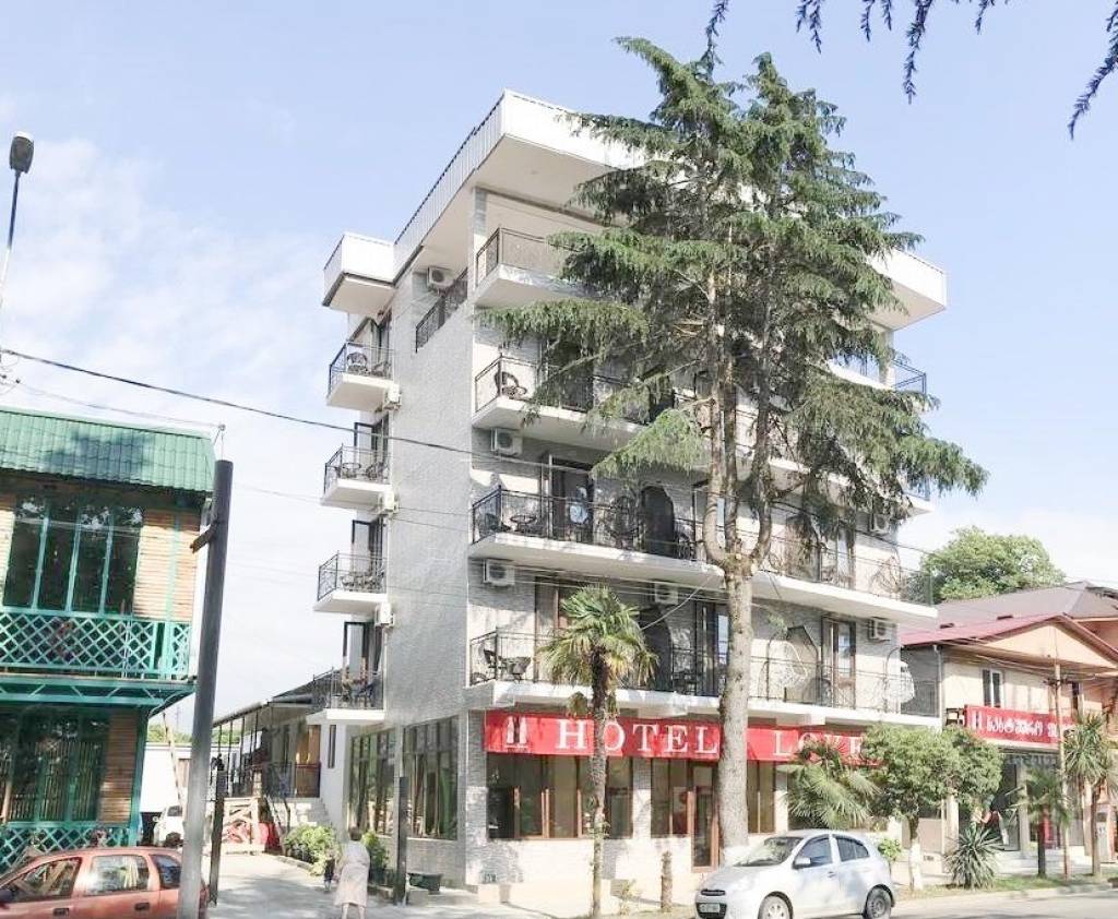 LOVE HOTEL SPECIAL CAT. 3★