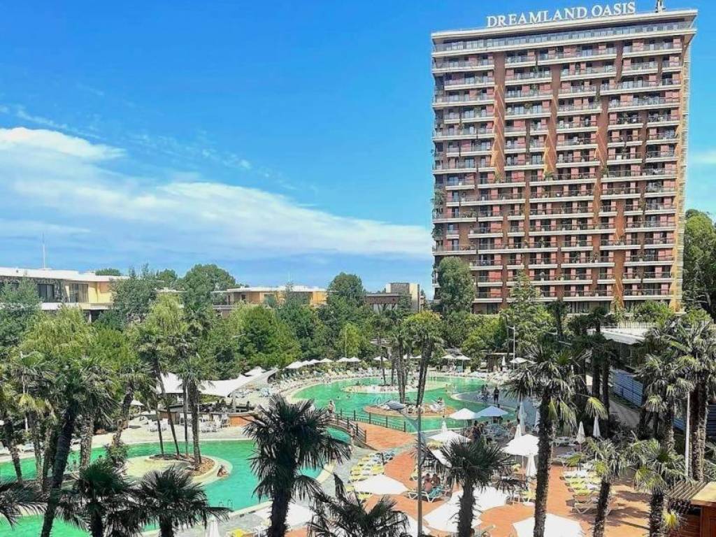 DREAMLAND OASIS 4★