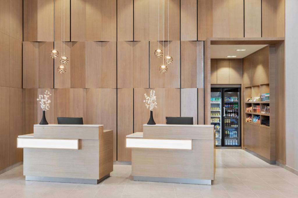 COURTYARD BATUMI BY MARRIOT 3★