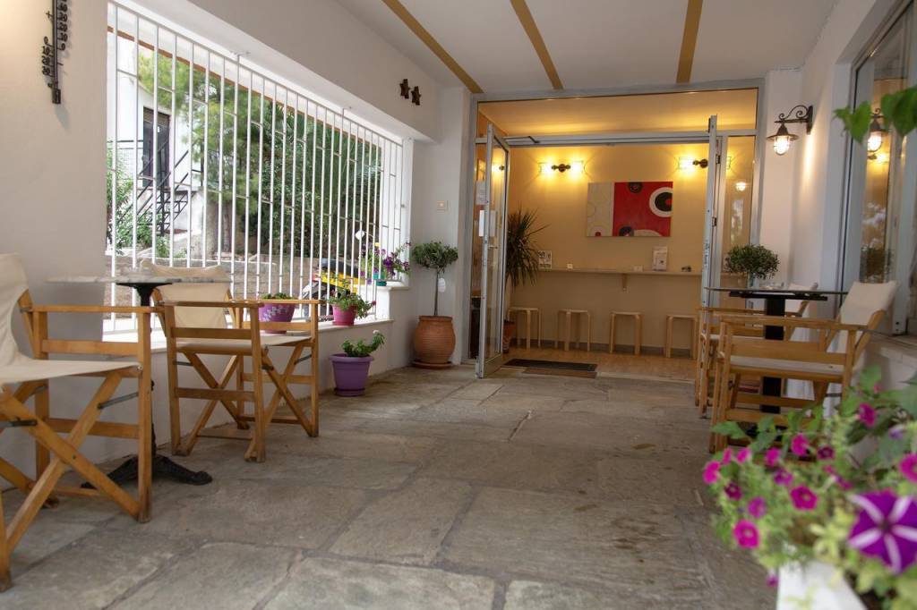 Galaxy Hotel Loutraki 2★