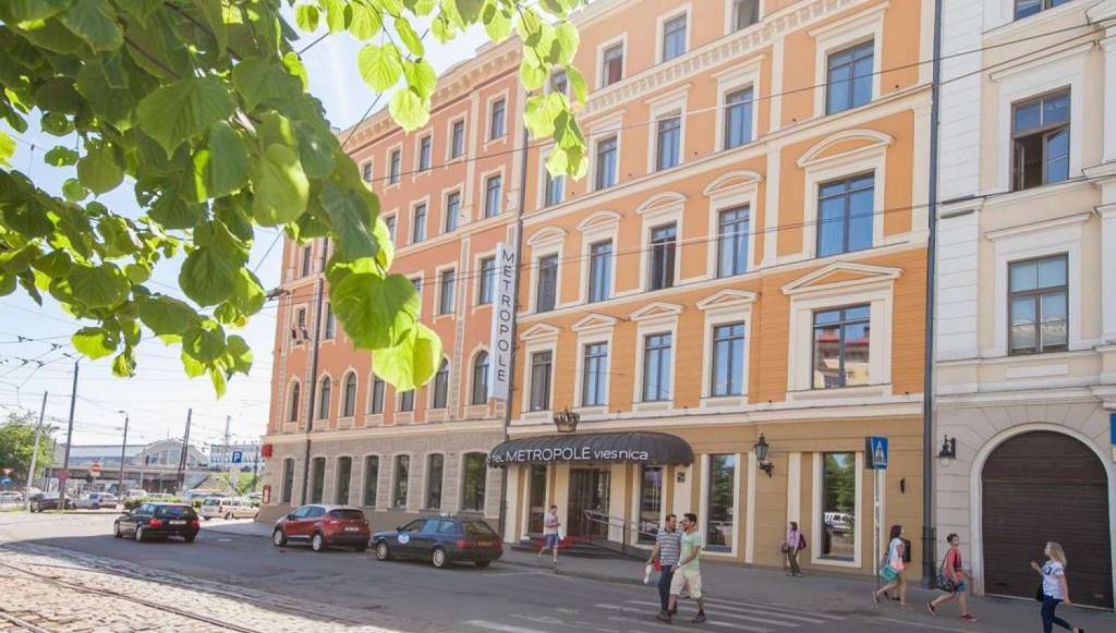 METROPOLE BY SEMARAH 4★