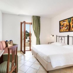 BLU HOTEL MORISCO 4★