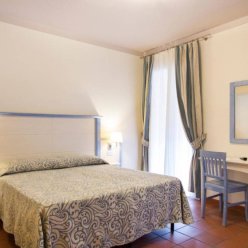 BLU HOTEL LACONIA VILLAGE 4 ★