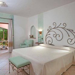 CALA DI FALCO RESORT RESIDENCE 4★