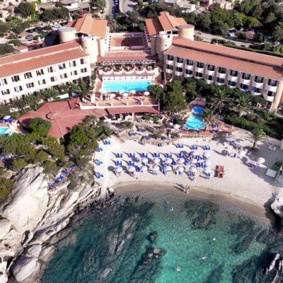 GRAND HOTEL SMERALDO BEACH (BAIA SARDINIA) 4 ★-_