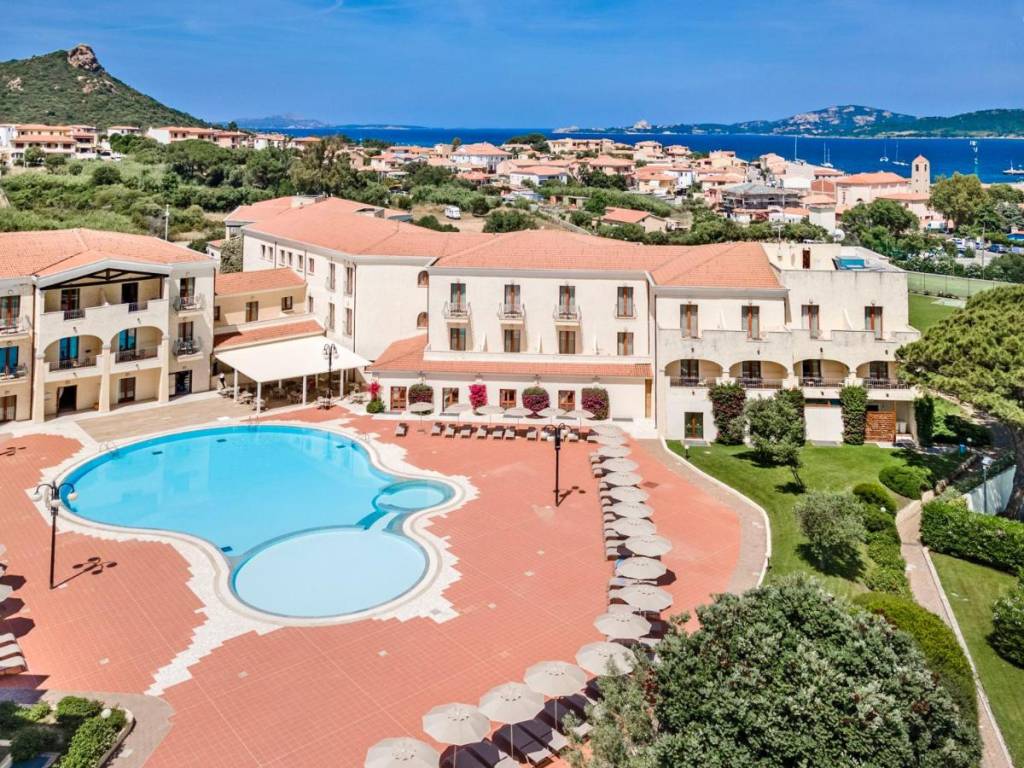 BLU HOTEL MORISCO 4★