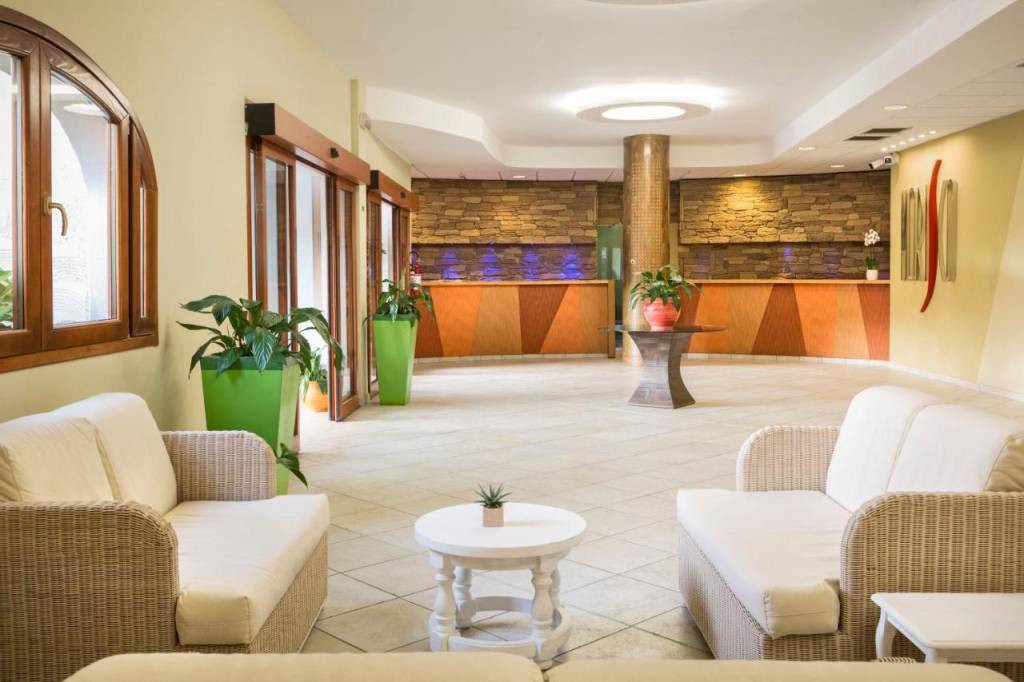 BLU HOTEL MORISCO 4★