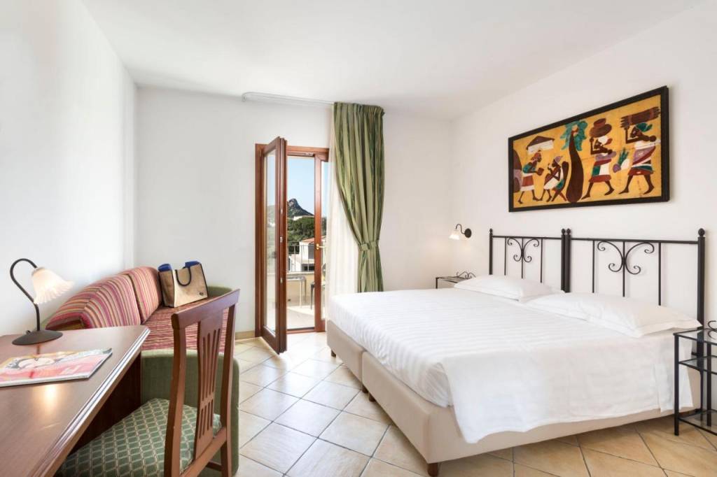 BLU HOTEL MORISCO 4★