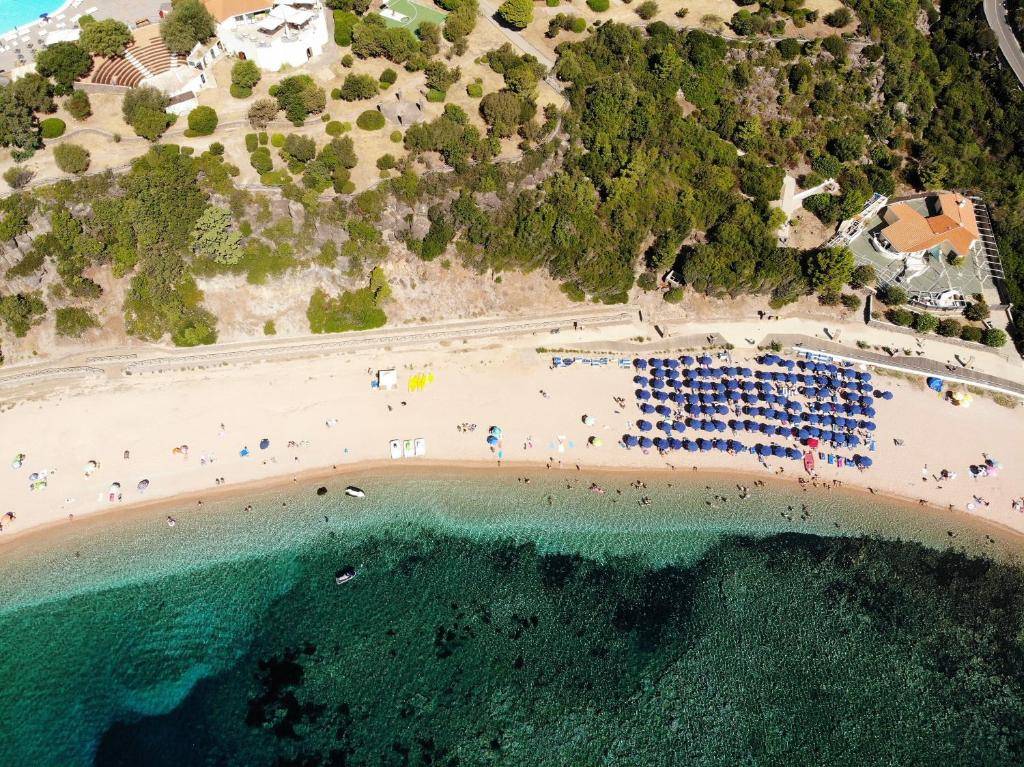 CLUB ESSE CALA GONONE 4★