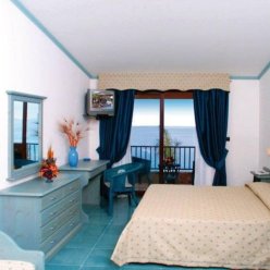 FUTURA STYLE BAIA TROPEA 4★