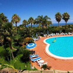 COSTA AZZURRA HOTEL & RESIDENCE 3★