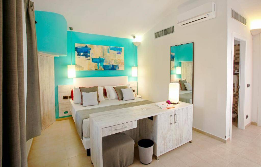 VOI FLORIANA RESORT (SIMERI MARE) 4★