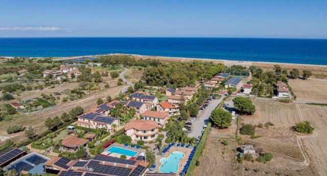 CLUB ESSE AQUILIA BEACH VILLAGE 4★