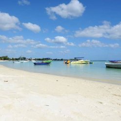 BE COSY APART HOTEL 3★