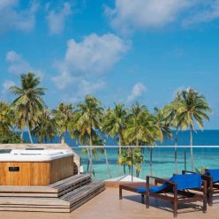 ARENA BEACH & FUSHI SEAVIEW 4★