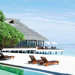 ADAARAN PRESTIGE WATER VILLAS 5★